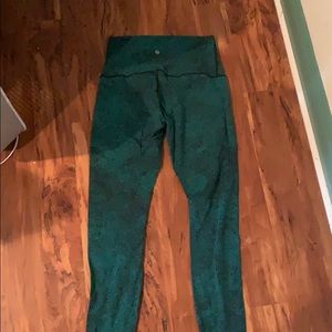 Lululemon leggings